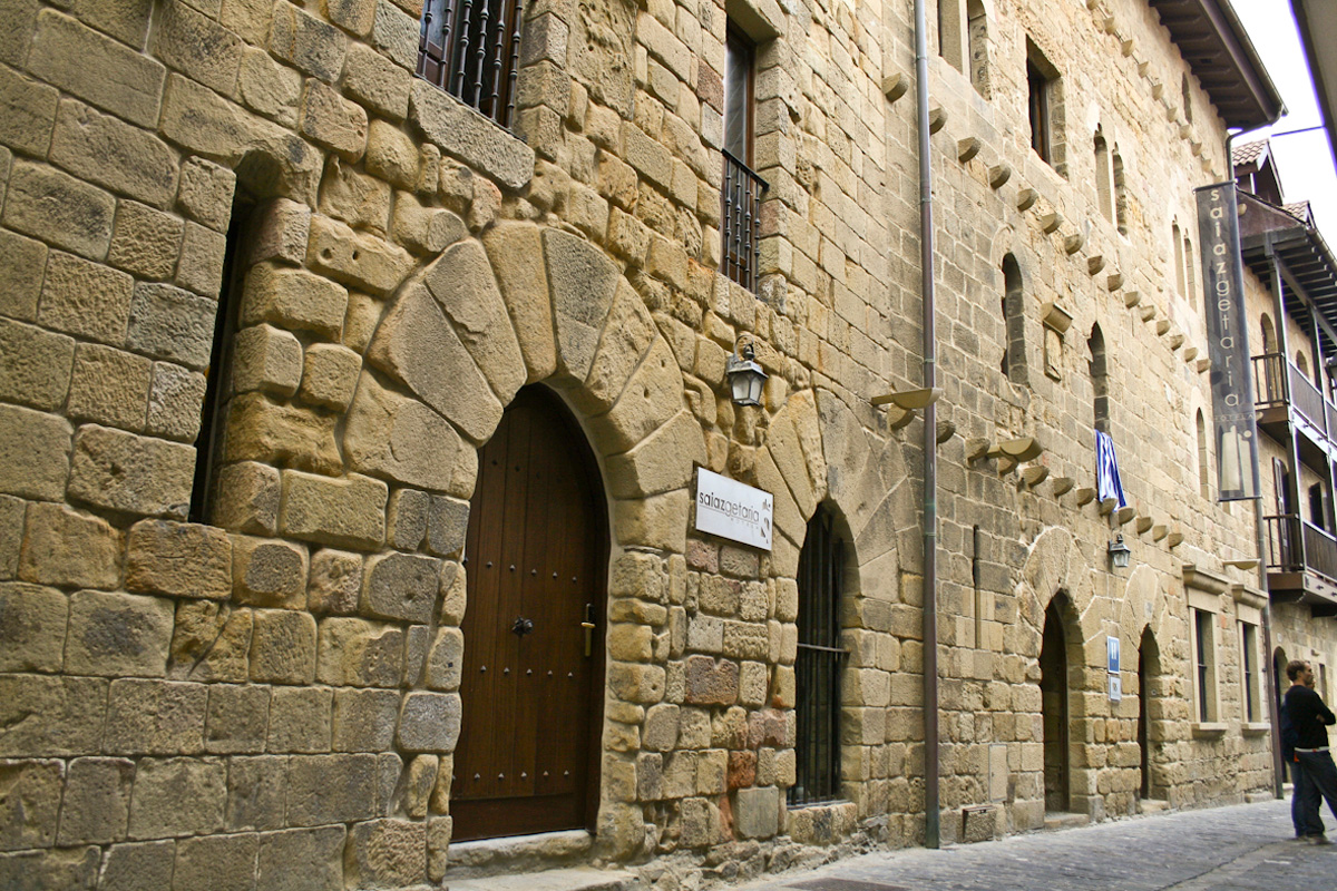 Fachada del hotel
